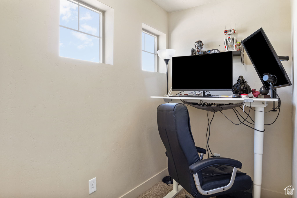 Office space featuring baseboards