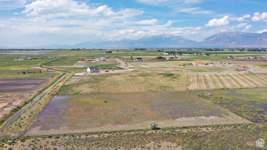 Aerial view of sparsely populated area featuring mountains