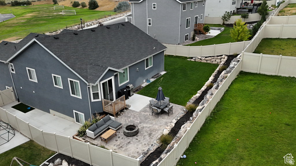Aerial view of property and surrounding area