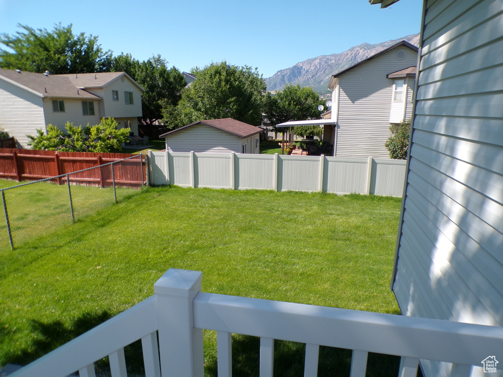 View of yard featuring a mountain view