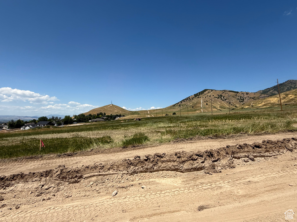 200 N 1100 E Hyde Park, UT 84318