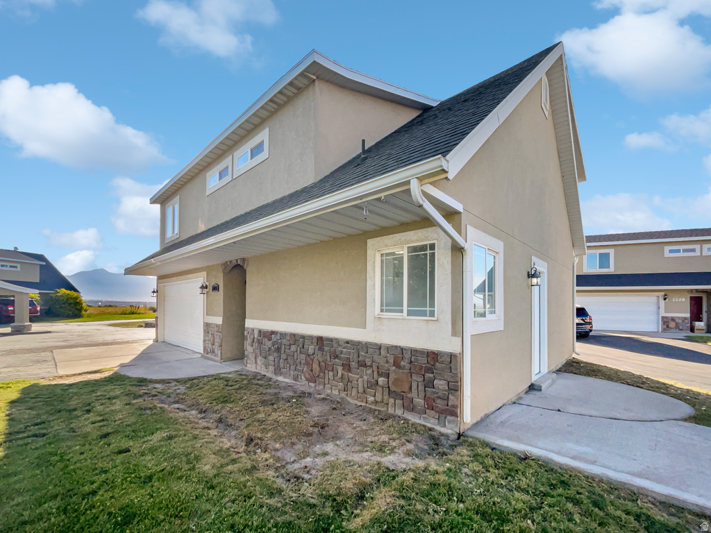 2238 N HARVEST MOON DR Saratoga Springs, UT 84045