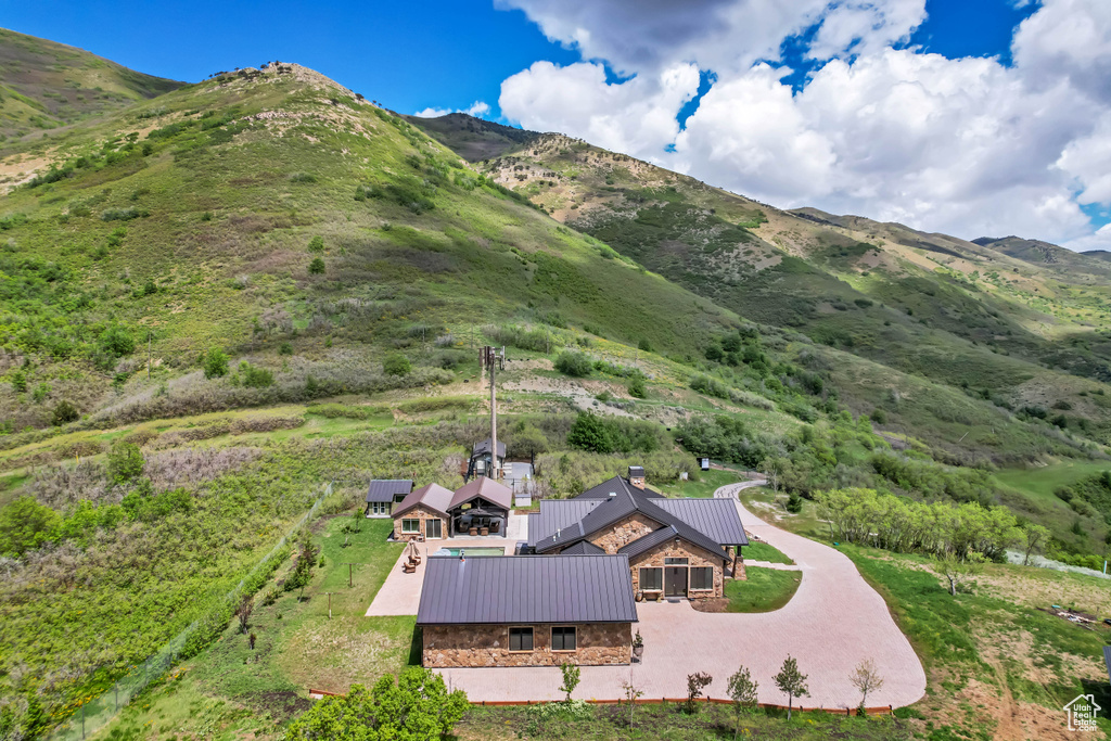 View from above of property featuring mountains