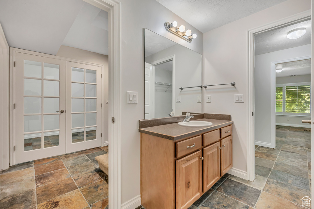 9656 VILLA SPRINGS CV Sandy, UT 84070