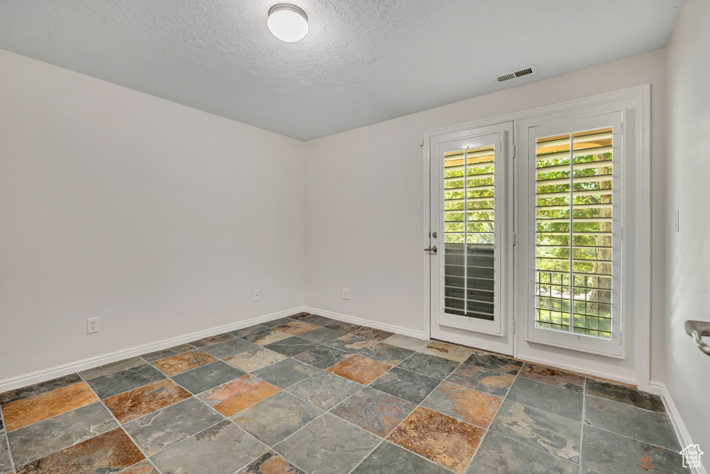 9656 VILLA SPRINGS CV Sandy, UT 84070