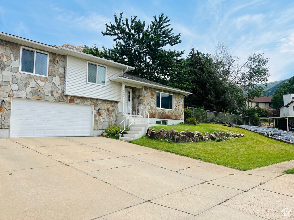 2908 N CHERRY DR North Ogden, UT 84414