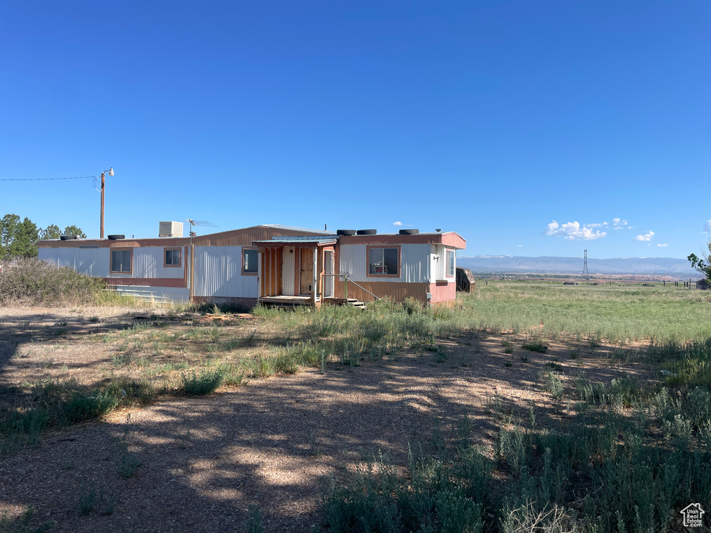 765 W COBBLE HOLLOW DR. Roosevelt, UT 84066