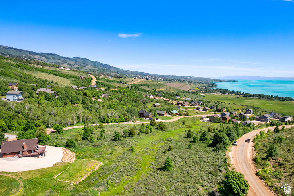 Bird's eye view of a water and mountain view