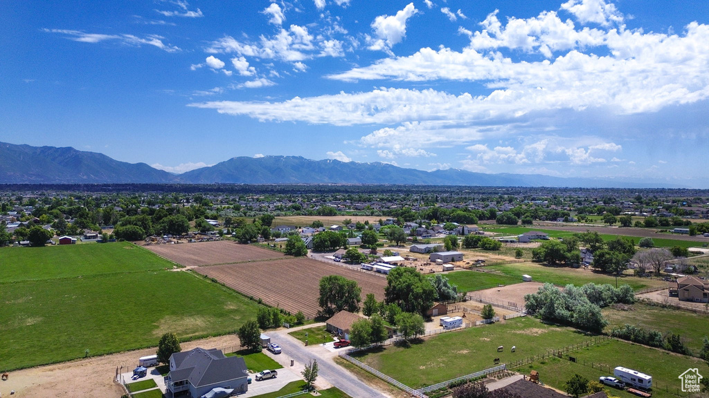 Bird\'s eye view of mountains