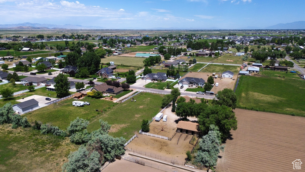 View of property location featuring mountains