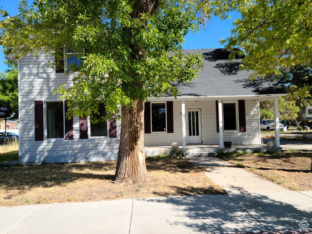 View of front facade featuring a porch