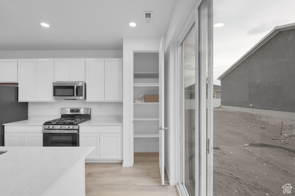 Photo 13 for MLS #2091419 at 6488 N Spur Ln #1218
