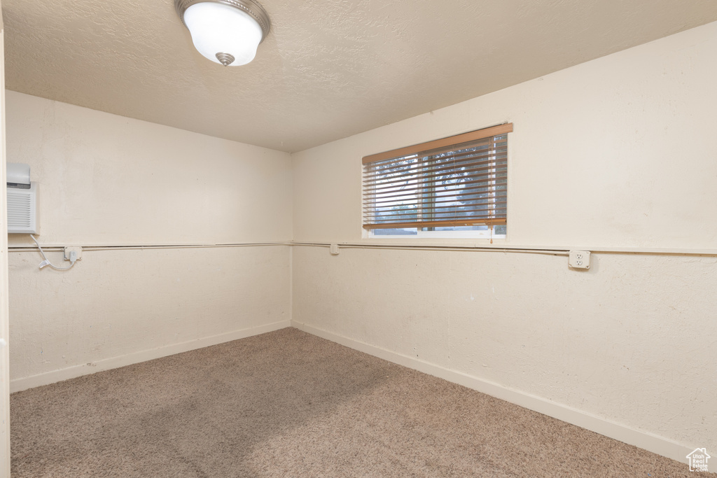 Photo 32 for MLS #2091424 at 577 W 400 South