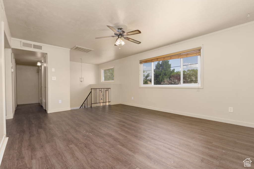 Photo 5 for MLS #2091424 at 577 W 400 South