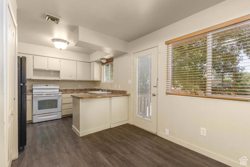 Photo 9 for MLS #2091424 at 577 W 400 South