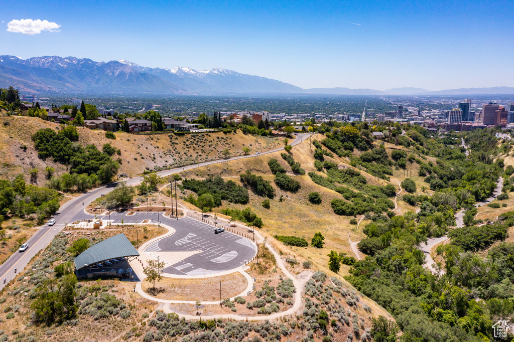 Bird\\\'s eye view of mountains