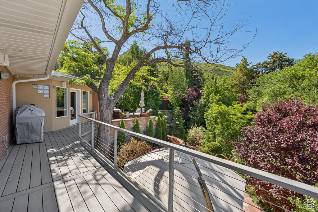 Deck with area for grilling