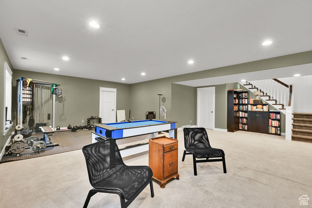 Playroom with light carpet, recessed lighting, and pool table