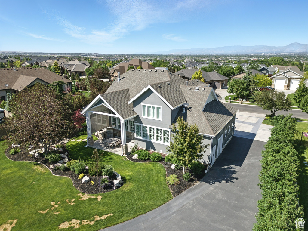 Aerial perspective of suburban area