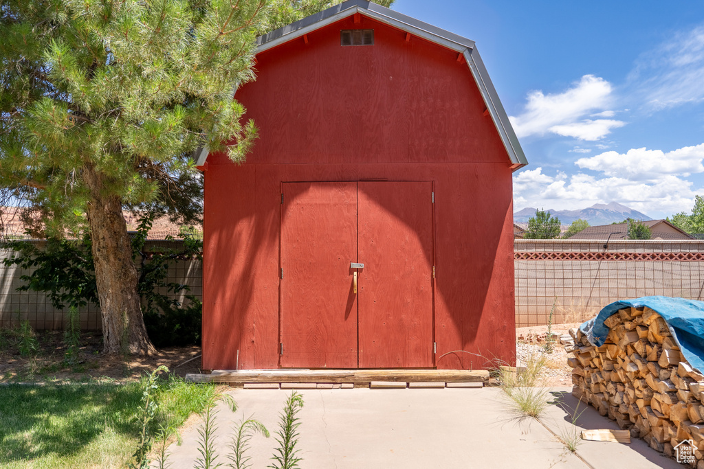 4163 S BEEMAN RD Moab, UT 84532