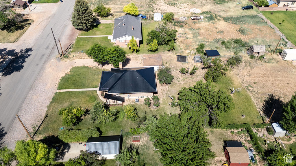 Aerial view of property and surrounding area