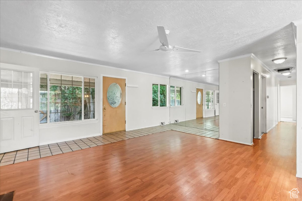 5163 S EASTMOOR RD Holladay, UT 84117