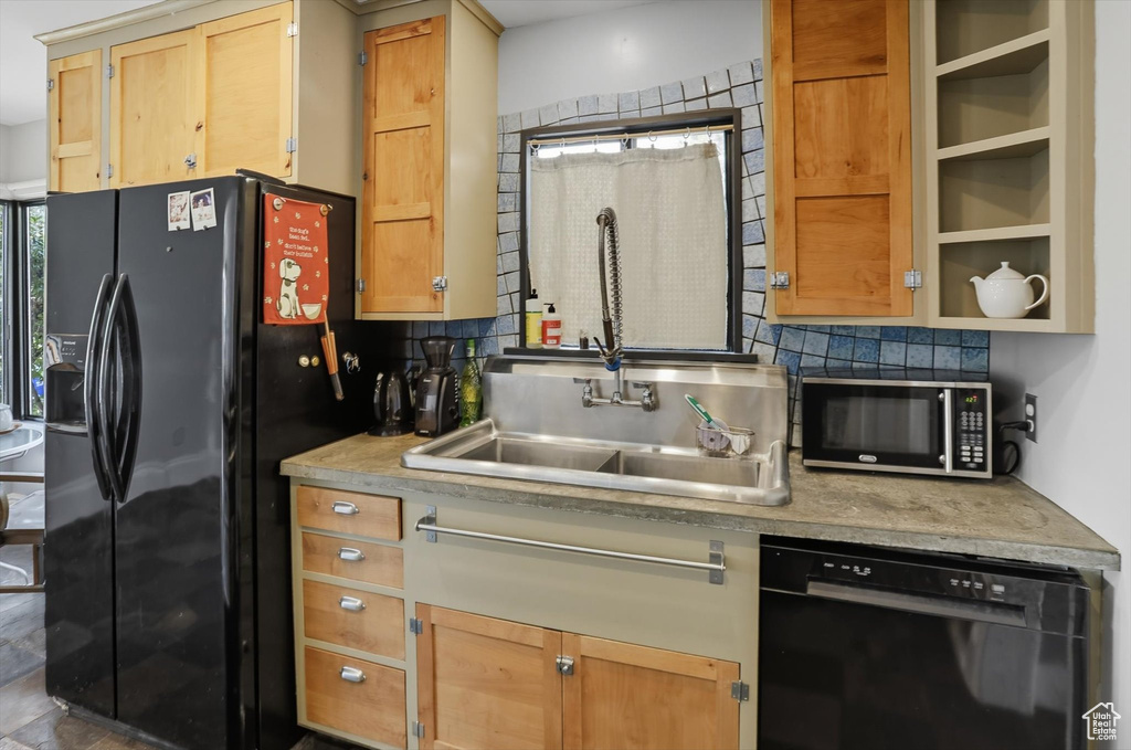 2835 S 2475 E Salt Lake City, UT 84109