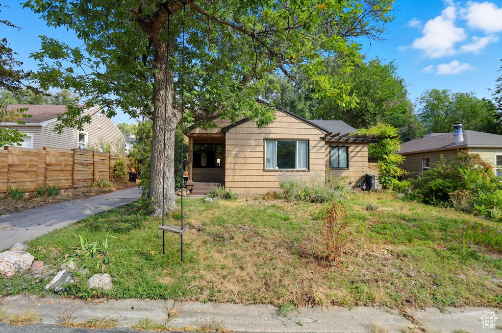 2835 S 2475 E Salt Lake City, UT 84109