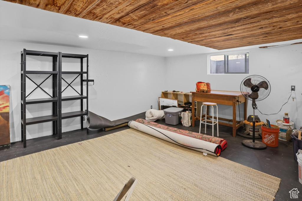 2835 S 2475 E Salt Lake City, UT 84109