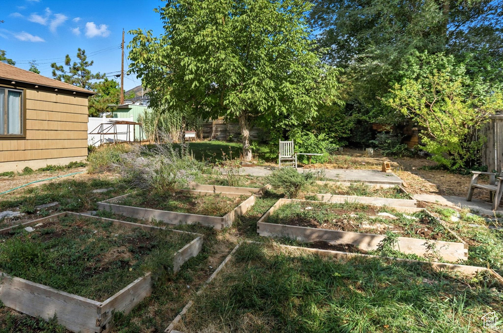 2835 S 2475 E Salt Lake City, UT 84109