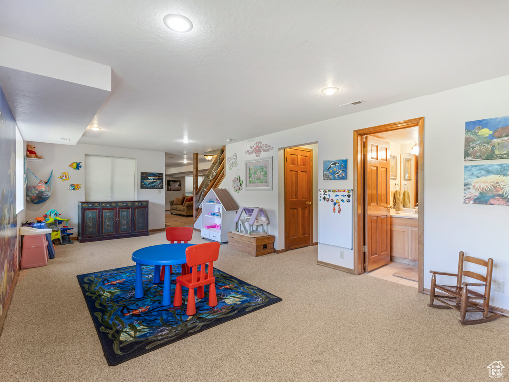 Game room featuring carpet flooring