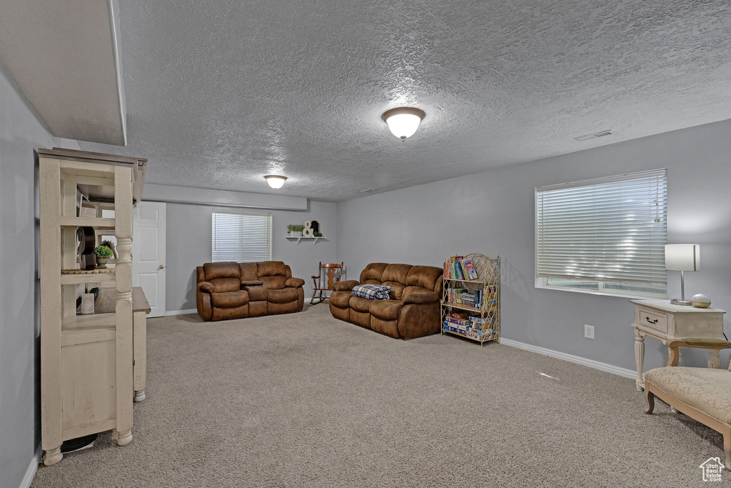 1303 S 1650 W Syracuse, UT 84075