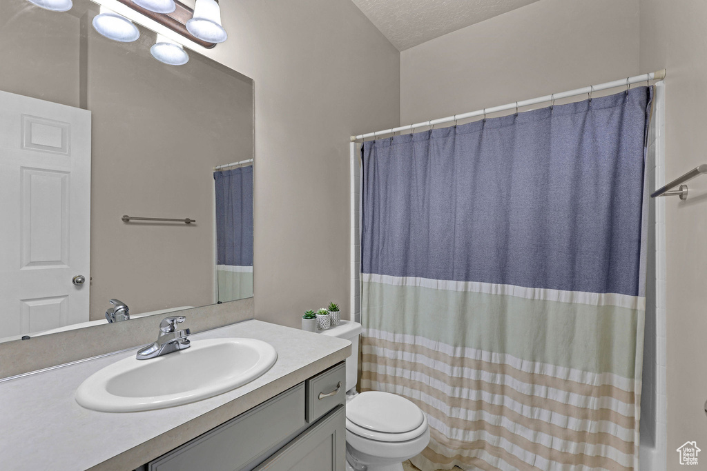 1303 S 1650 W Syracuse, UT 84075