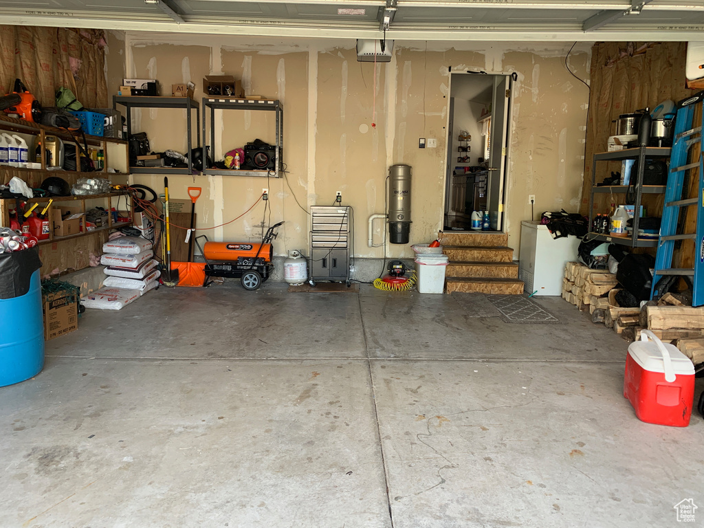 868 E VALLEY VIEW DR Tooele, UT 84074