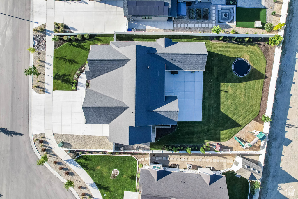 Bird\'s eye view