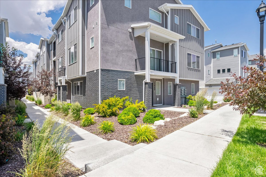 View of property featuring a residential view