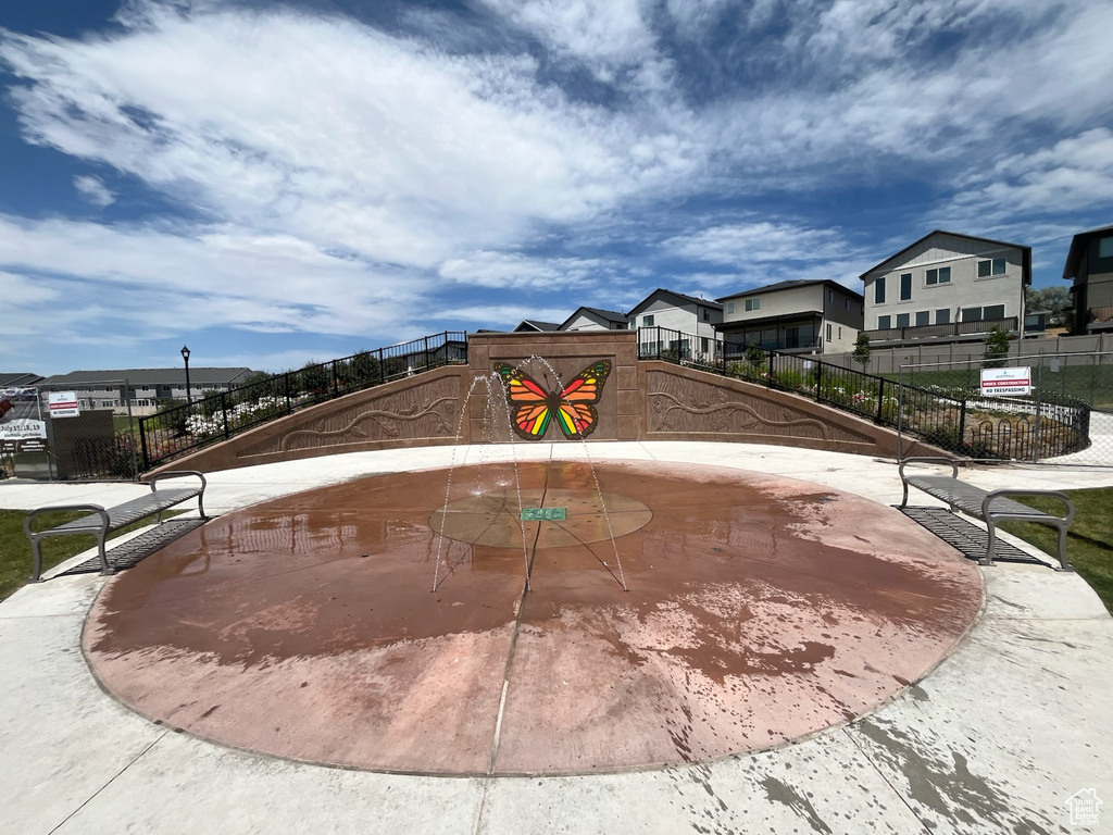 View of property's community with a residential view