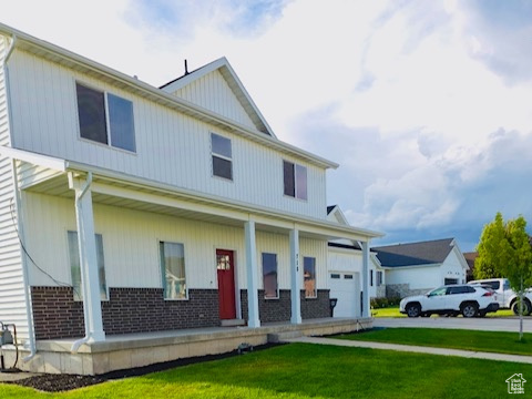 Photo 2 for MLS #2091606 at 718 S 700 East