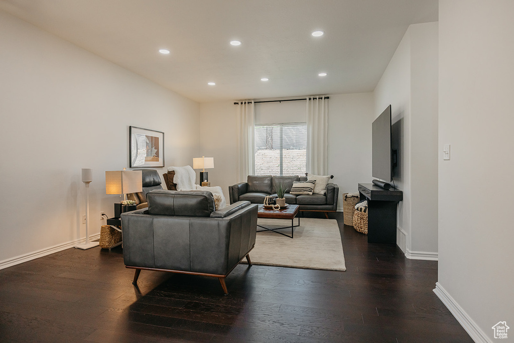 Living room featuring recessed lighting and wood finished floors