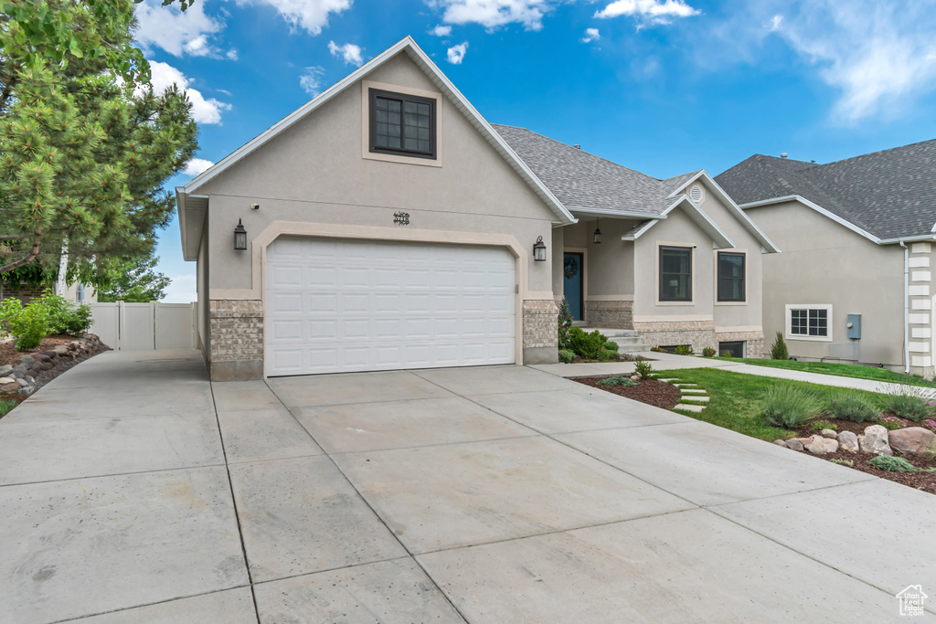 5718 W SILVER ROSE CIR Herriman, UT 84096