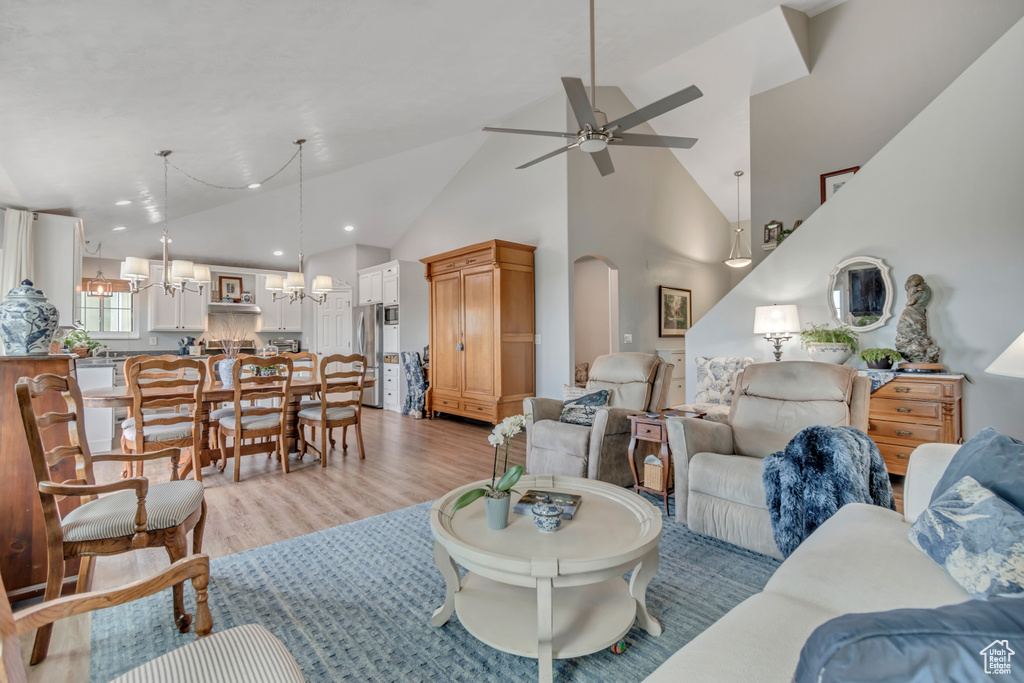 5718 W SILVER ROSE CIR Herriman, UT 84096