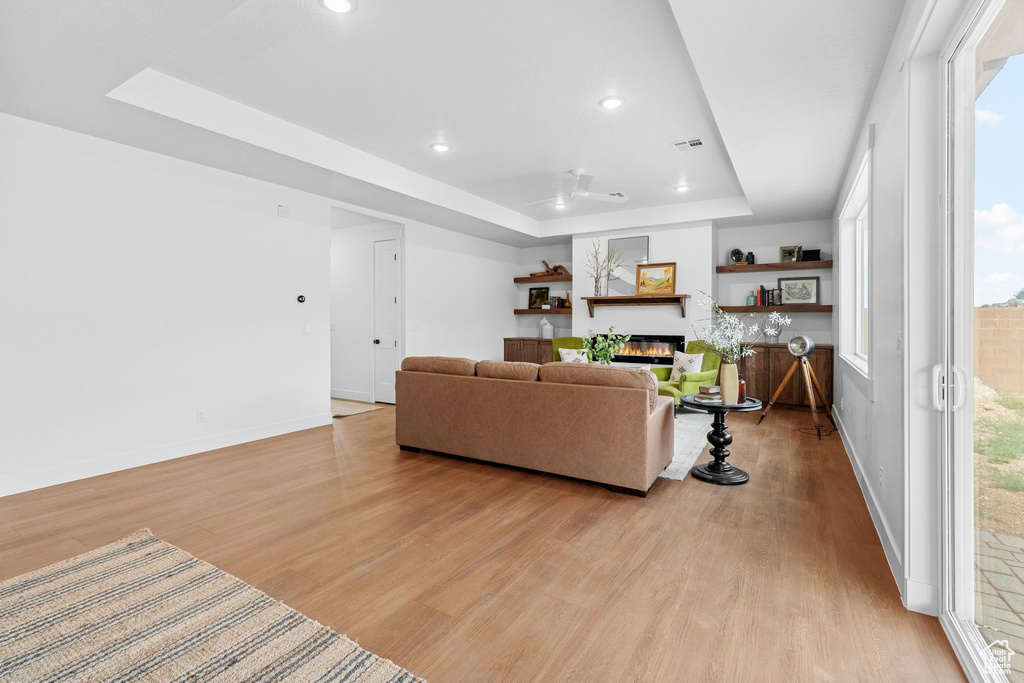 Photo 8 for MLS #2091645 at 2154 S Bluff Dr