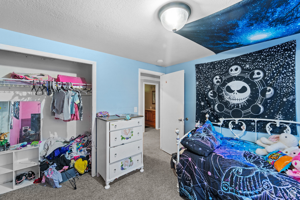 Bedroom with carpet floors