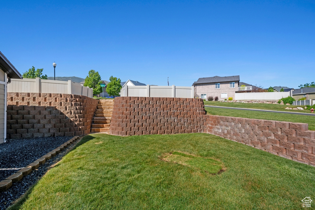View of yard featuring a residential view