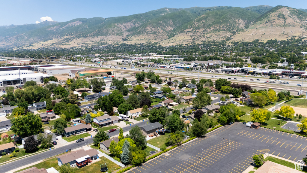 Bird's eye view of a mountainous background