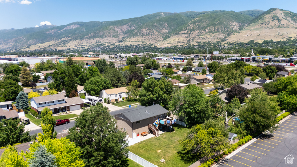 Bird's eye view of a mountainous background