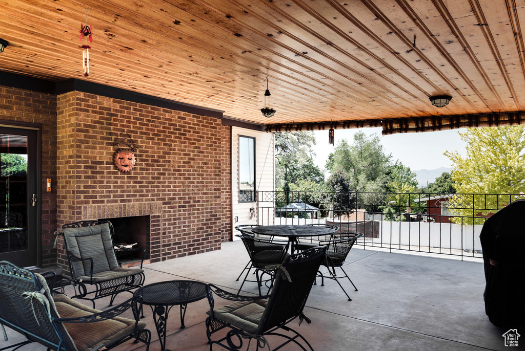 4287 S 2900 DR. Holladay, UT 84124