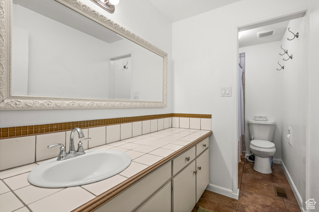 2613 W VILLAGE LN #B Taylorsville, UT 84129