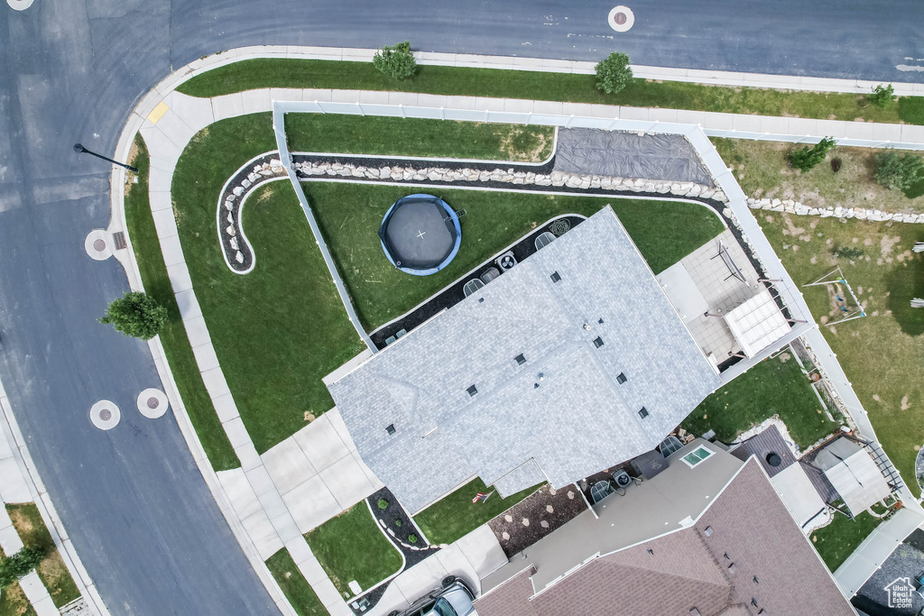 Bird\'s eye view