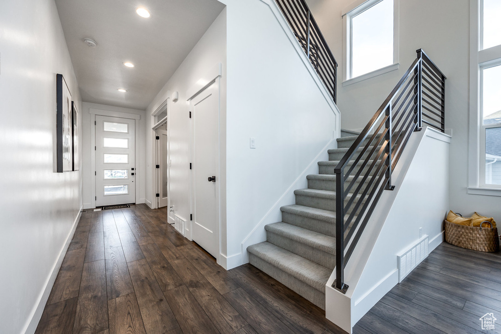 2452 E LONE HILL DR Draper (UT Cnty), UT 84020